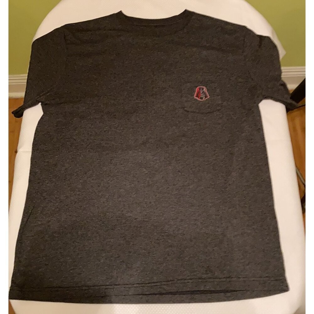 Star Wards Darth Vader Pocket Tee M